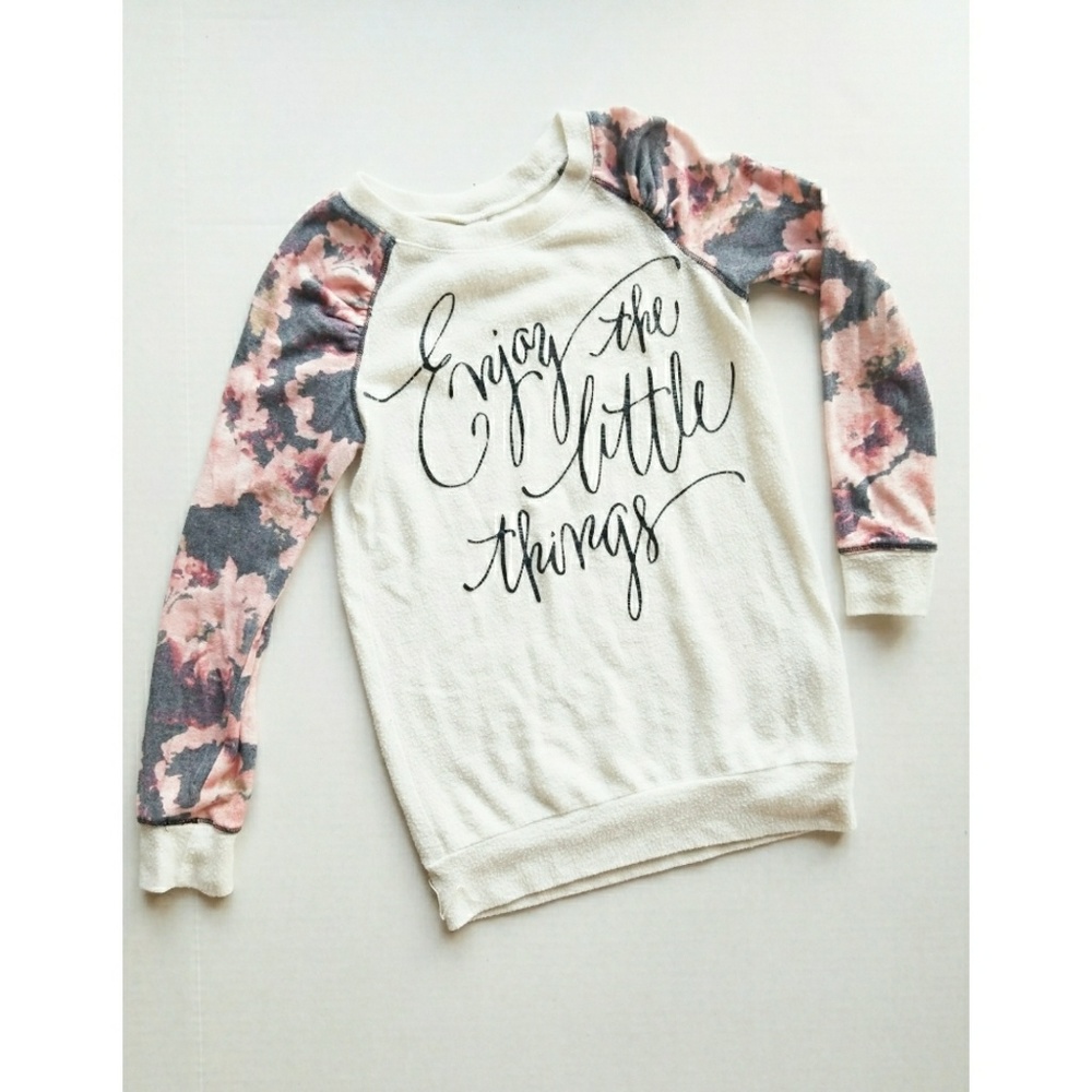 Long sleeve tee